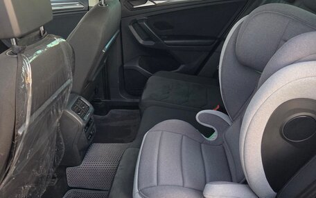 Volkswagen Tiguan II, 2018 год, 3 400 000 рублей, 8 фотография