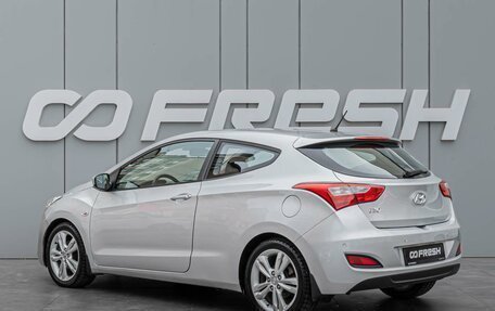 Hyundai i30 II рестайлинг, 2013 год, 870 000 рублей, 2 фотография