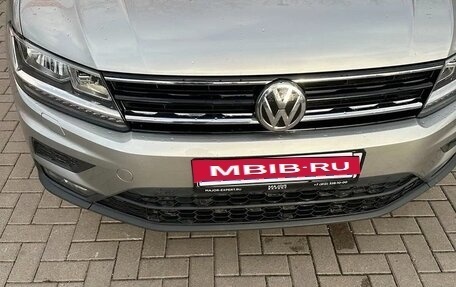 Volkswagen Tiguan II, 2019 год, 2 700 000 рублей, 3 фотография