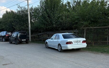 Mercedes-Benz E-Класс, 2001 год, 840 000 рублей, 3 фотография