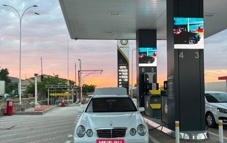 Mercedes-Benz E-Класс, 2001 год, 840 000 рублей, 6 фотография