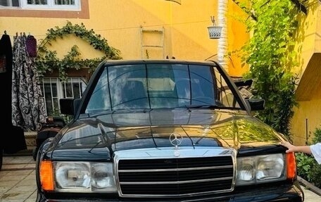 Mercedes-Benz 190 (W201), 1989 год, 2 350 000 рублей, 4 фотография