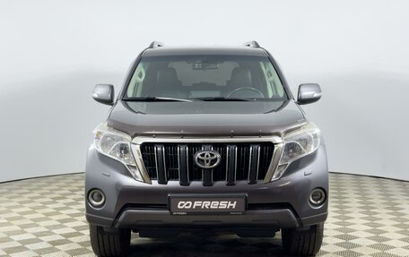 Toyota Land Cruiser Prado 150 рестайлинг 2, 2014 год, 3 464 900 рублей, 3 фотография