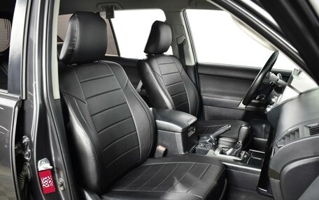 Toyota Land Cruiser Prado 150 рестайлинг 2, 2014 год, 3 464 900 рублей, 8 фотография