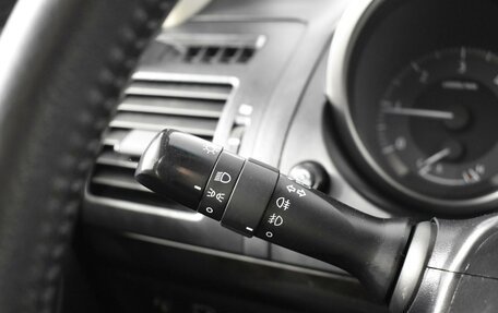 Toyota Land Cruiser Prado 150 рестайлинг 2, 2014 год, 3 464 900 рублей, 16 фотография