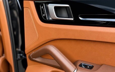 Porsche Cayenne III, 2020 год, 12 000 000 рублей, 30 фотография