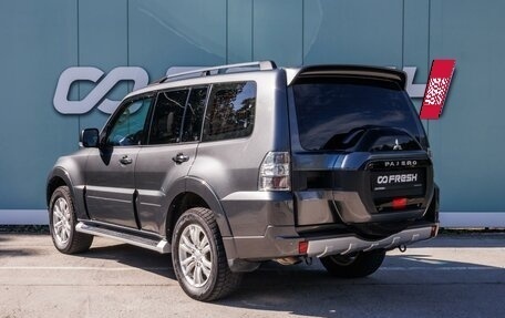 Mitsubishi Pajero IV, 2017 год, 2 499 000 рублей, 2 фотография