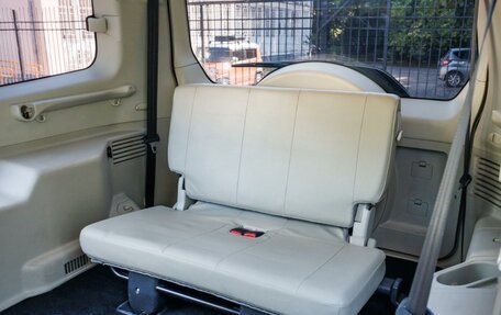 Mitsubishi Pajero IV, 2017 год, 2 499 000 рублей, 13 фотография