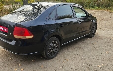 Volkswagen Polo VI (EU Market), 2011 год, 630 000 рублей, 4 фотография