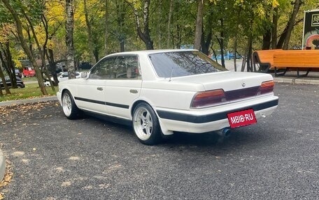Nissan Laurel VIII, 1989 год, 410 000 рублей, 3 фотография