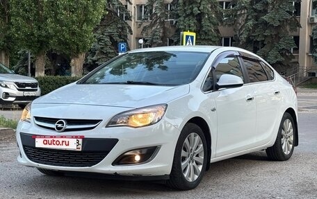 Opel Astra J, 2013 год, 830 000 рублей, 18 фотография