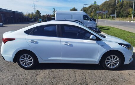 Hyundai Solaris II рестайлинг, 2018 год, 1 100 000 рублей, 5 фотография