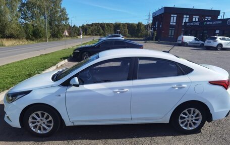 Hyundai Solaris II рестайлинг, 2018 год, 1 100 000 рублей, 9 фотография