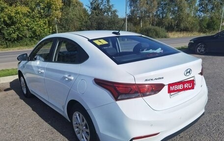 Hyundai Solaris II рестайлинг, 2018 год, 1 100 000 рублей, 8 фотография