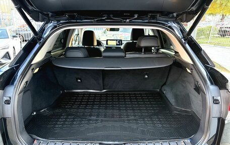 Lexus RX IV рестайлинг, 2019 год, 4 995 000 рублей, 12 фотография