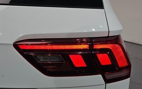 Volkswagen Tiguan II, 2023 год, 4 299 666 рублей, 6 фотография