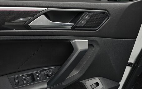 Volkswagen Tiguan II, 2023 год, 4 299 666 рублей, 19 фотография