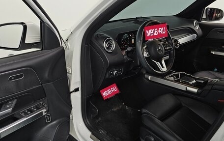 Mercedes-Benz GLB, 2022 год, 4 399 666 рублей, 10 фотография
