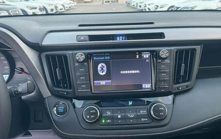 Toyota RAV4, 2018 год, 2 150 002 рублей, 9 фотография