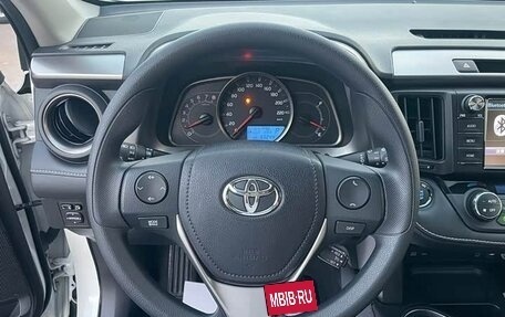 Toyota RAV4, 2018 год, 2 150 002 рублей, 13 фотография