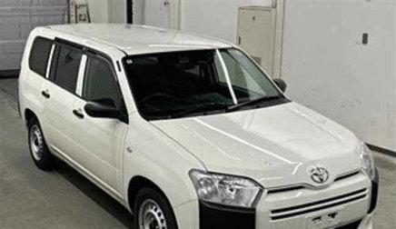 Toyota Probox I, 2022 год, 1 140 000 рублей, 1 фотография
