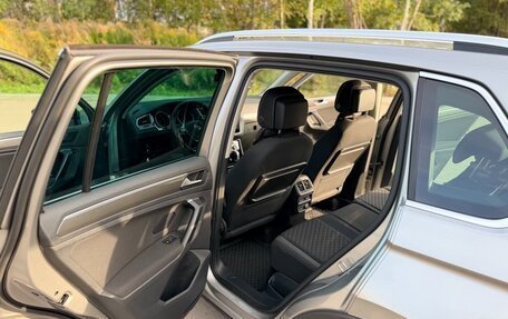 Volkswagen Tiguan II, 2018 год, 2 700 000 рублей, 11 фотография