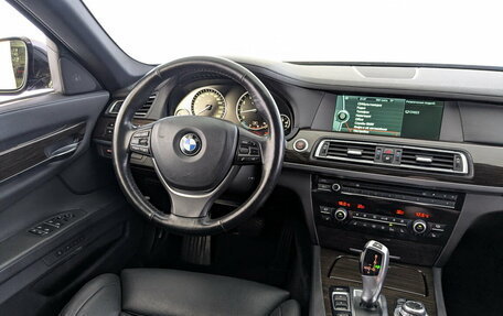 BMW 7 серия, 2011 год, 2 800 000 рублей, 25 фотография