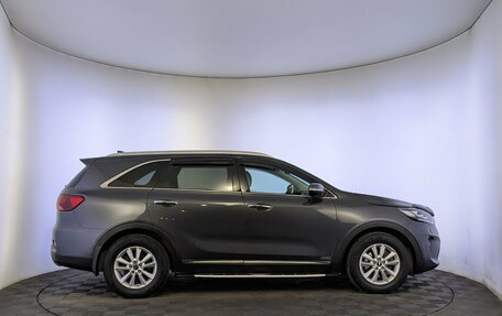 KIA Sorento III Prime рестайлинг, 2018 год, 2 800 000 рублей, 4 фотография