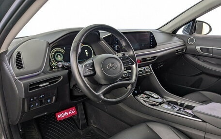 Hyundai Sonata VIII, 2021 год, 2 490 000 рублей, 19 фотография