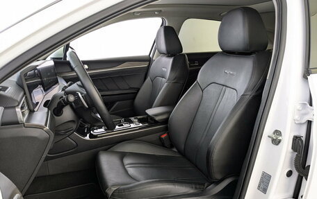 KIA K5, 2021 год, 2 820 000 рублей, 21 фотография