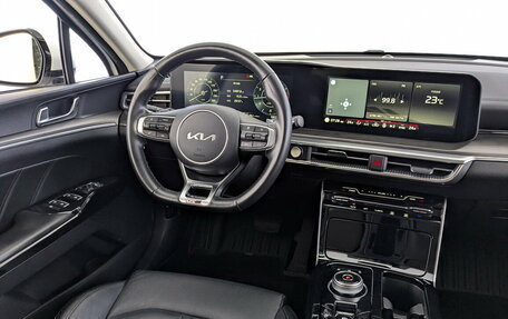 KIA K5, 2021 год, 2 820 000 рублей, 27 фотография