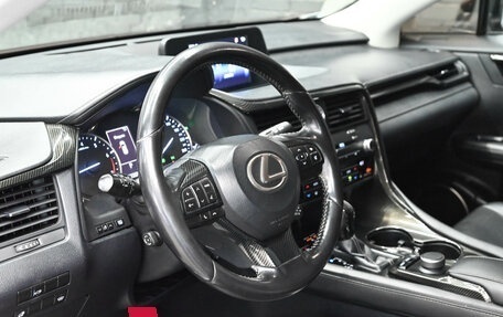 Lexus RX IV рестайлинг, 2017 год, 4 160 000 рублей, 22 фотография