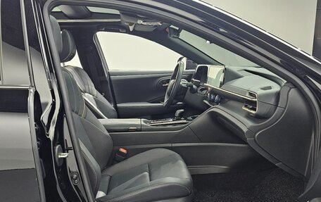 Toyota Crown, 2024 год, 6 980 002 рублей, 16 фотография