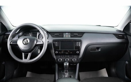 Skoda Octavia, 2017 год, 1 649 000 рублей, 11 фотография