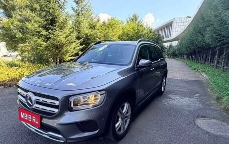 Mercedes-Benz GLB, 2022 год, 2 800 700 рублей, 1 фотография