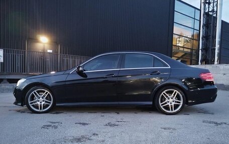 Mercedes-Benz E-Класс, 2014 год, 2 000 000 рублей, 2 фотография