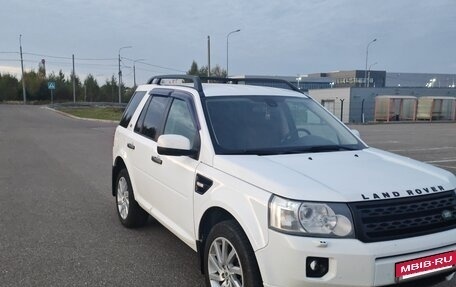 Land Rover Freelander II рестайлинг 2, 2012 год, 1 650 000 рублей, 4 фотография