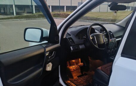 Land Rover Freelander II рестайлинг 2, 2012 год, 1 650 000 рублей, 7 фотография