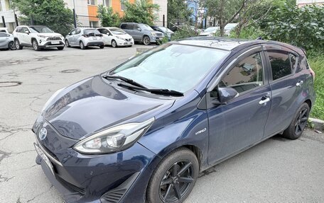 Toyota Aqua I, 2018 год, 1 000 000 рублей, 2 фотография