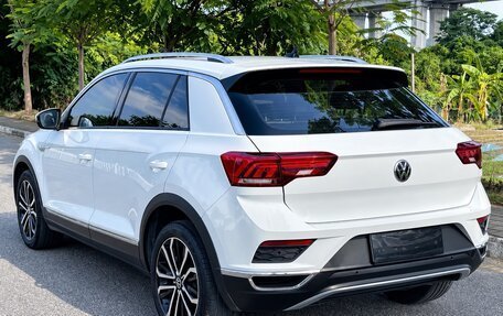 Volkswagen T-Roc I, 2022 год, 1 950 002 рублей, 4 фотография