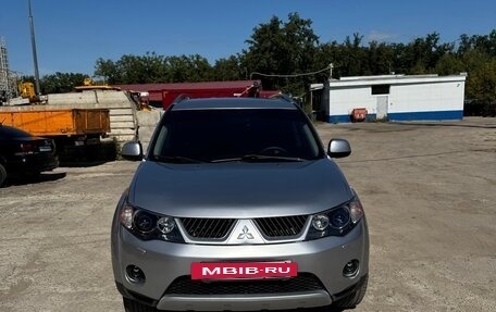 Mitsubishi Outlander III рестайлинг 3, 2007 год, 880 000 рублей, 8 фотография