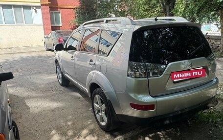 Mitsubishi Outlander III рестайлинг 3, 2007 год, 880 000 рублей, 6 фотография