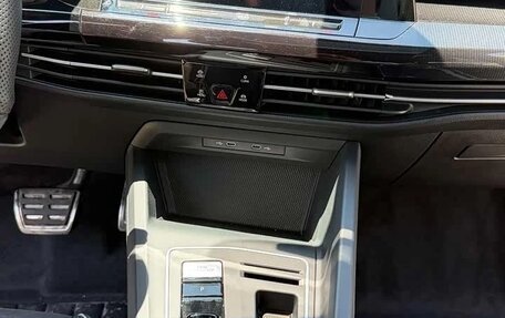 Volkswagen Golf VIII, 2023 год, 1 880 010 рублей, 12 фотография