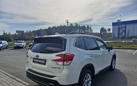 Subaru Forester, 2018 год, 2 400 000 рублей, 5 фотография