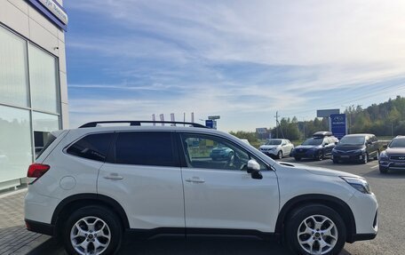 Subaru Forester, 2018 год, 2 400 000 рублей, 4 фотография