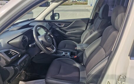 Subaru Forester, 2018 год, 2 400 000 рублей, 10 фотография