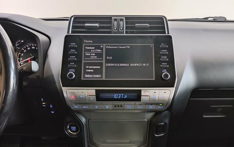Toyota Land Cruiser Prado 150 рестайлинг 2, 2020 год, 4 950 000 рублей, 11 фотография