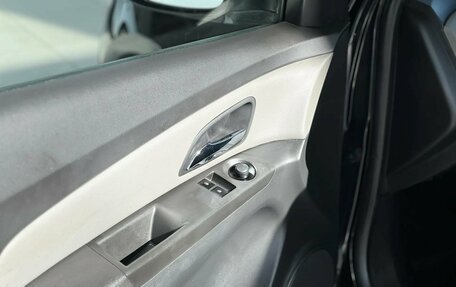 Chevrolet Cruze II, 2013 год, 895 000 рублей, 24 фотография