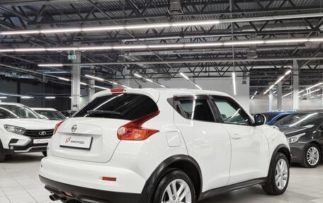 Nissan Juke II, 2011 год, 849 000 рублей, 3 фотография