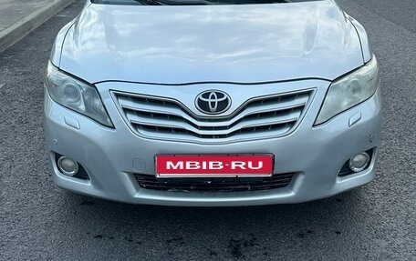 Toyota Camry, 2010 год, 840 000 рублей, 1 фотография
